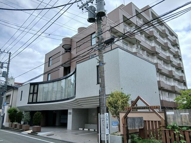 メゾン・ド・ノア天神町の外観