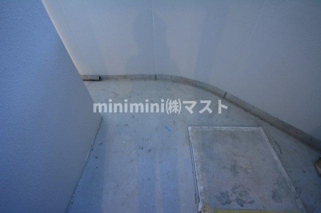 セレニテ難波プリエのバルコニー|別室参考写真