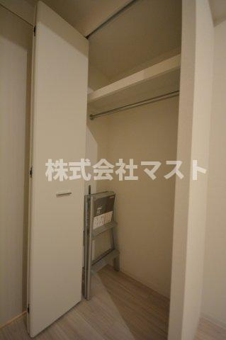 セレニテ難波プリエの収納