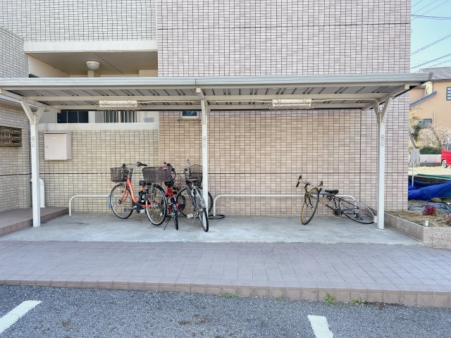 メイプル青山Bのその他