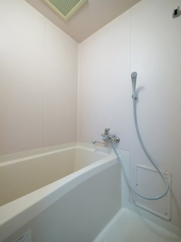 あるふぁⅡの浴室|※写真は別の部屋のものです。