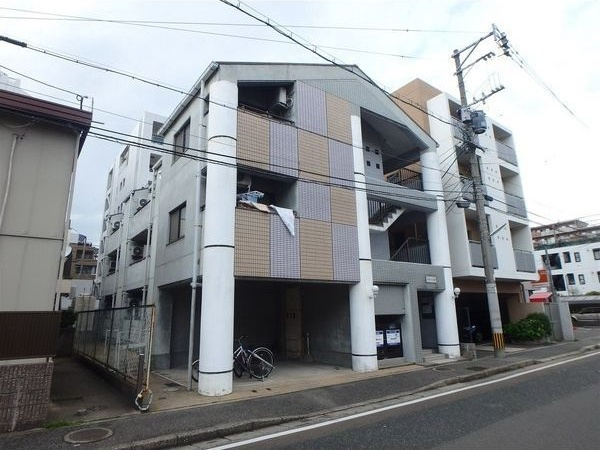 ラフォーレ大橋
