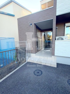【エントランス】 | ノーブルハイム戸田公園 | ゆとりのあるエントランスです