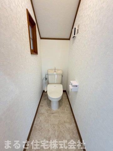 大字小松　中古戸建のトイレ