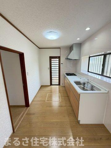 大字小松　中古戸建の内装