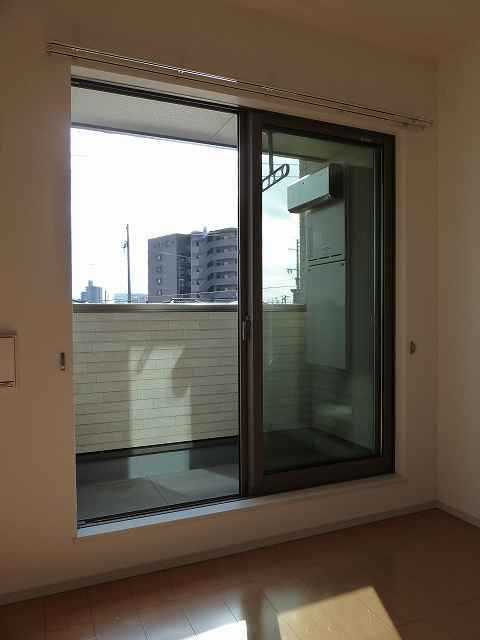 シャンゼリゼ　Ａ　　 刈谷市近郊の賃貸はクラスホームのバルコニー|イメージ画像になります