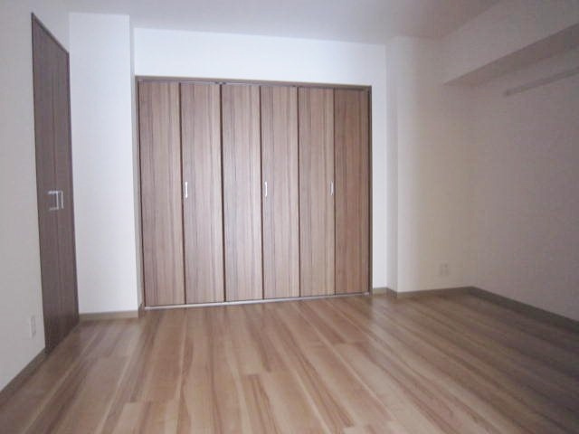 横浜市戸塚区品濃町の賃貸マンションの寝室