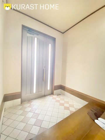 京都市南区吉祥院井ノ口町　中古戸建の玄関