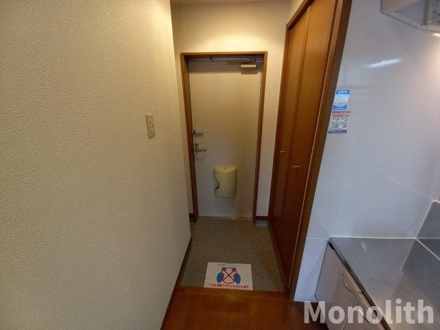 フィオーレ桑原の玄関