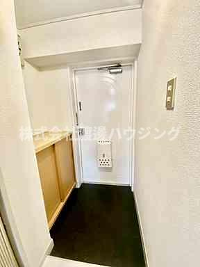 千里スカイラークの玄関