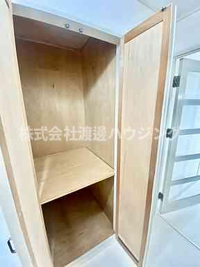 千里スカイラークの収納|廊下の収納