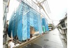 【前面道路含む現地写真】 | ふじみ野市上福岡4丁目　新築一戸建住宅　全2棟　B号棟(ふじみ野店) | 全体前面道路