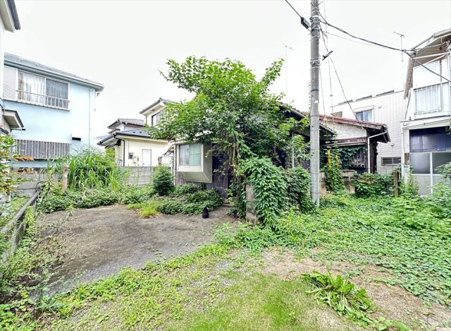 【外観】 | 新座市野火止5丁目　建築条件なし売地　全1区画　(志木本店) | 販売現地／2026年7月6日撮影　
駅徒歩圏の利便性と、落ち着いた住環境を兼ね備えた野火止エリア。スーパーやドラッグストア、コンビニなど生活施設が身近に揃い、毎日の買い物も快適です。