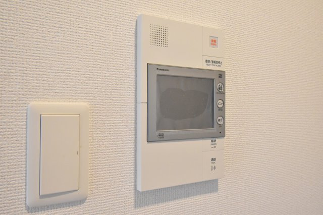 セレニテ難波プリエ　仲介手数料無料のセキュリティ