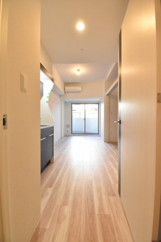 セレニテ難波プリエ　仲介手数料無料の内装