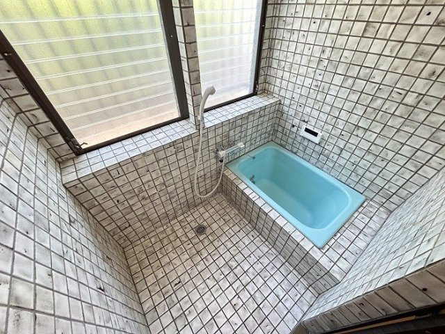 早良４丁目戸建ての浴室