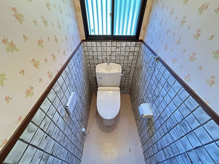 早良４丁目戸建てのトイレ