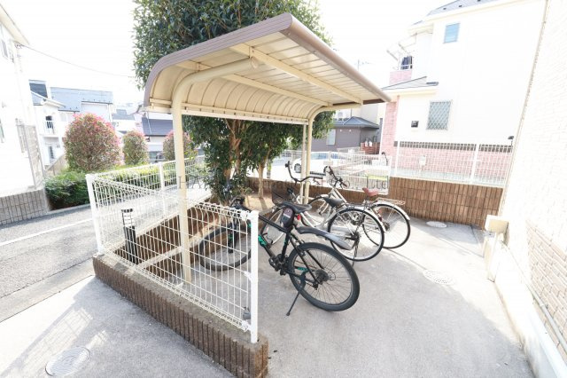 カラコレスの設備