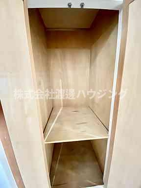 千里スカイラークの収納|廊下の収納