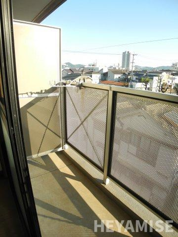 TSビルのバルコニー|※反転間取りの別のお部屋の写真です※