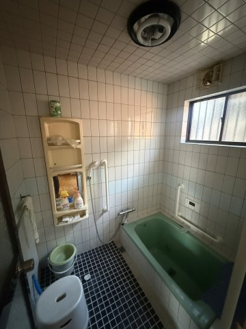和歌山市直川・中古戸建・54799の浴室