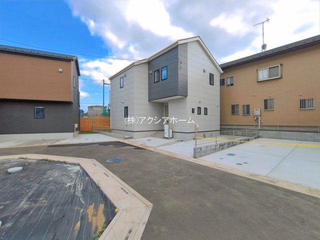 入間市東藤沢6丁目・全19棟　新築一戸建　6号棟の前面道路含む現地写真|2026年8月4日撮影