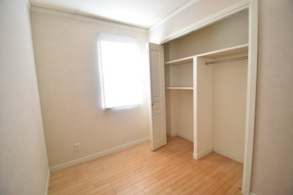 【洋室】 | 鹿屋市西原2丁目　中古戸建 | 1F

