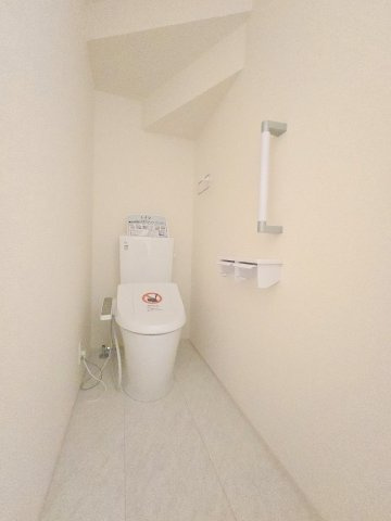 青梅市今寺2丁目　全12区画のトイレ