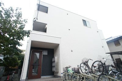 リブリ・シャルマン上戸田