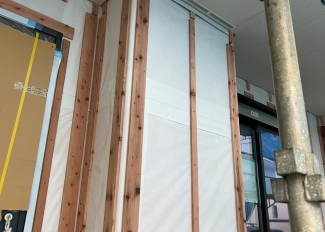 【内装】 | 建物建築の外壁の主流となっているサイディング仕様は、板を外壁に貼り合わせる施工方法です。金属系・木質系・窯業系があり、断熱性や耐用性などが異なります。外壁の色やデザインなど詳細は現地でご確認ください。