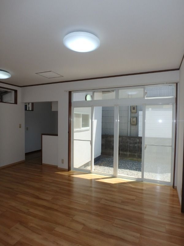 北長瀬表町3丁目戸建