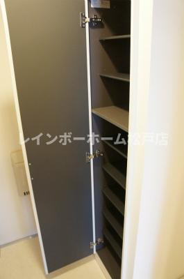 リブリ・ラルジュの内装|おしゃれな内装です