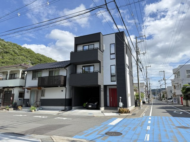 呉市広塩焼一戸建て