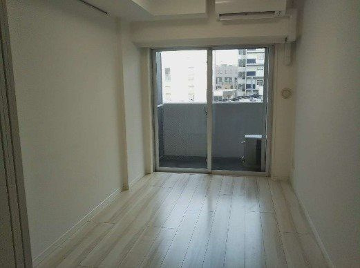 REALIZE新御徒町の寝室