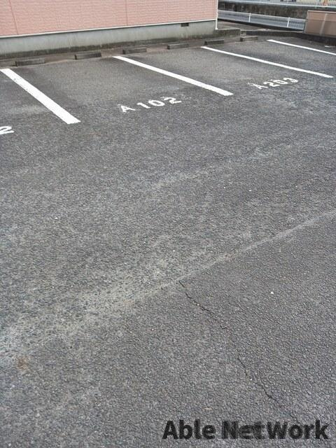 ファミール旭ヶ丘Ⅰの駐車場|駐車場