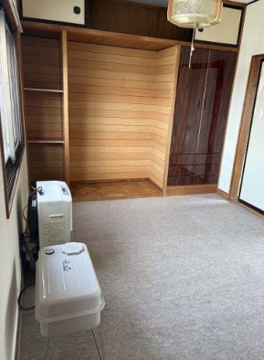 青森県三沢市　2棟アパートの内装