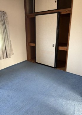 青森県三沢市　2棟アパートの内装
