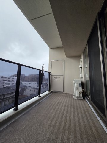 サーパス三島東町レジデンスのバルコニー