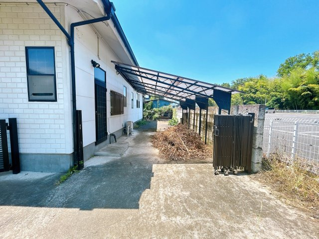 大平町新　中古戸建の庭