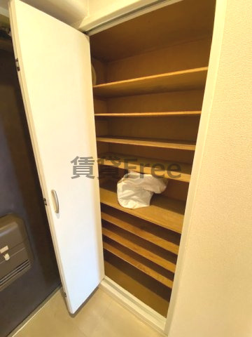 【収納】 | 翠久マンション　仲介手数料無料 | 別タイプ写真