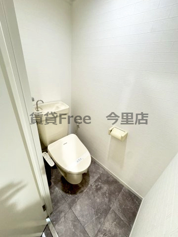 【トイレ】 | 翠久マンション　仲介手数料無料 | 別タイプ写真