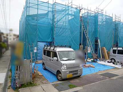 呉市広中新開3丁目の前面道路含む現地写真