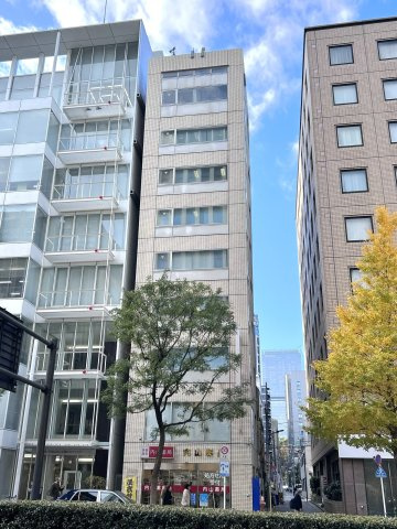 内山ビル