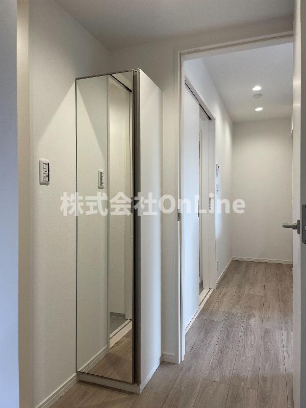 グランフィオーレ平野（旧：robot home 平野）の玄関