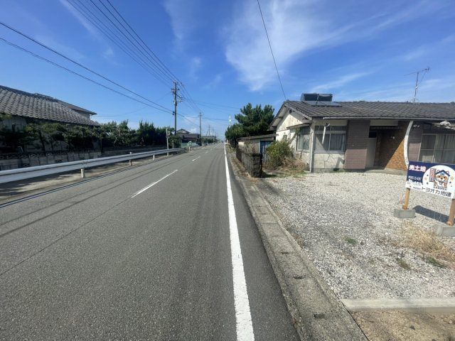郡築一番町土地の前面道路含む現地写真