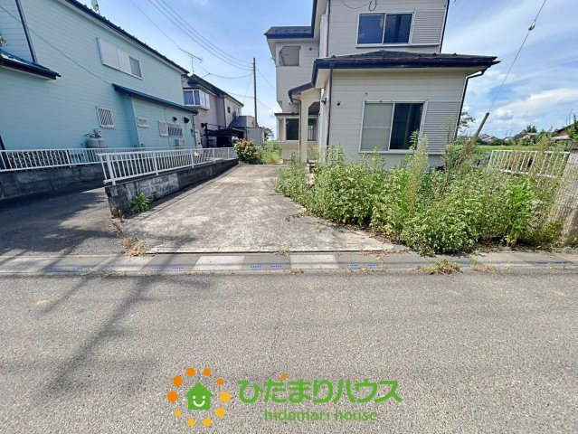 久喜市菖蒲町新堀　中古一戸建ての駐車場