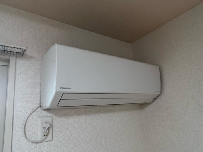 メゾン　エミグラント　A棟
