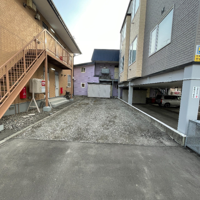 LONG　ISLAND　Ⅰの駐車場