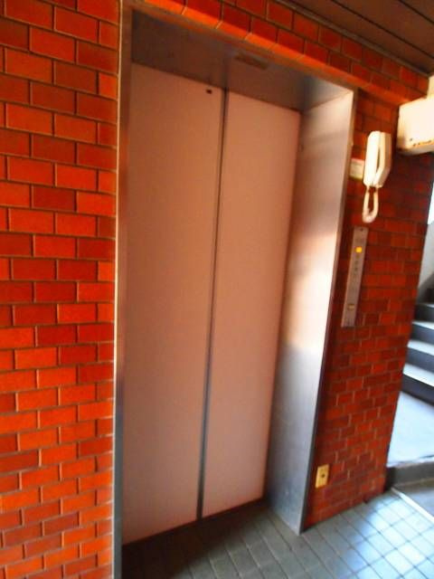昭島市宮沢町３丁目の賃貸マンションのその他共用部分