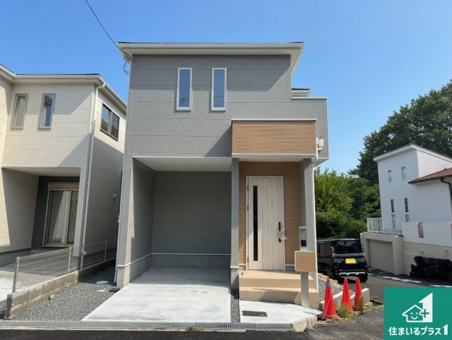 29日(土)30日(日)現地ご見学可能！　高槻市大和　全2邸の外観|安心の10年保証！外観を美しく保ち、雨水で汚れを落とします！気になることがありましたら、お気軽にお問い合わせください！